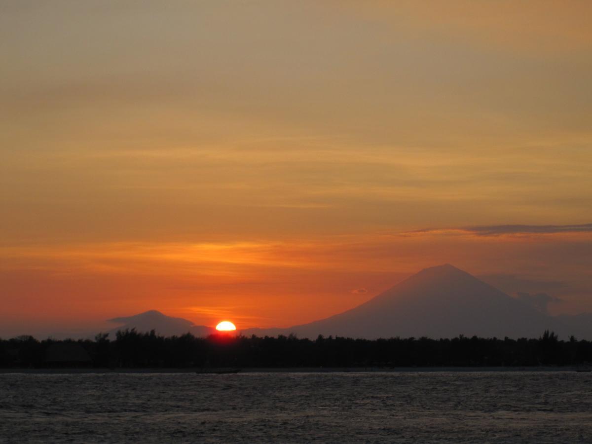 Jepun Bungalows Gili Meno Exterior foto