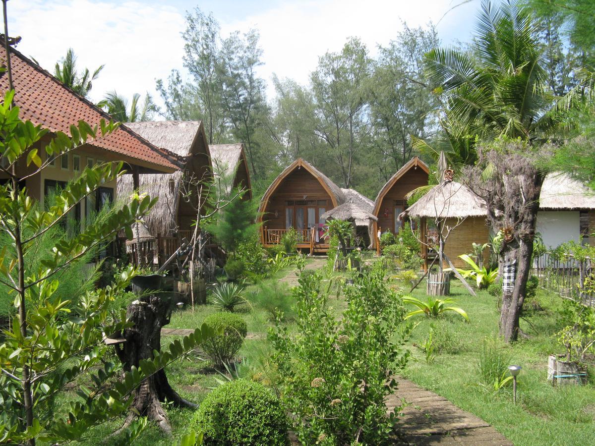 Jepun Bungalows Gili Meno Exterior foto